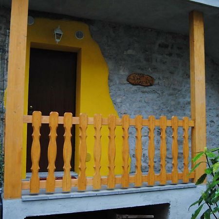 Casa Da Greta Lägenhet Lezzeno Exteriör bild